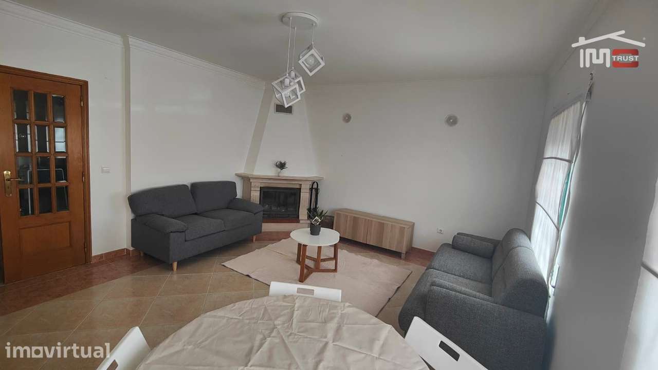 T2 MOBILADO E RENOVADO COM 81,5 M² NA ATALAIA - MONTIJO - Grande imagem: 4/38