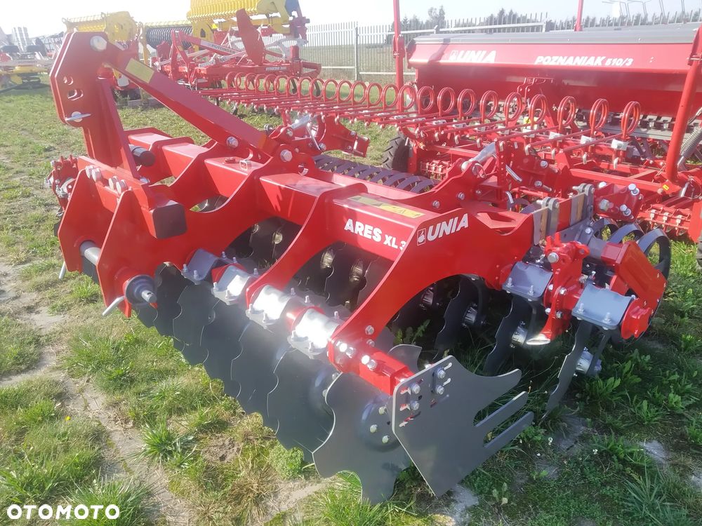 Unia ARES XL