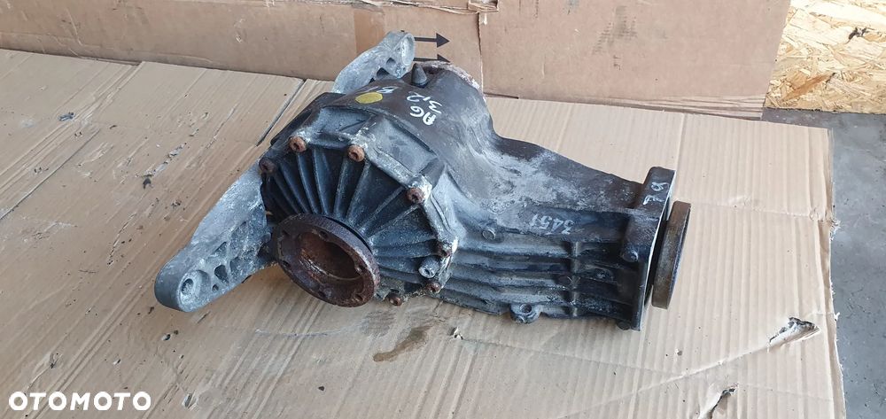 Most dyfer dyferencjał tył Audi A6 C6 3.2 FSI HCC 4F0599287 - 3