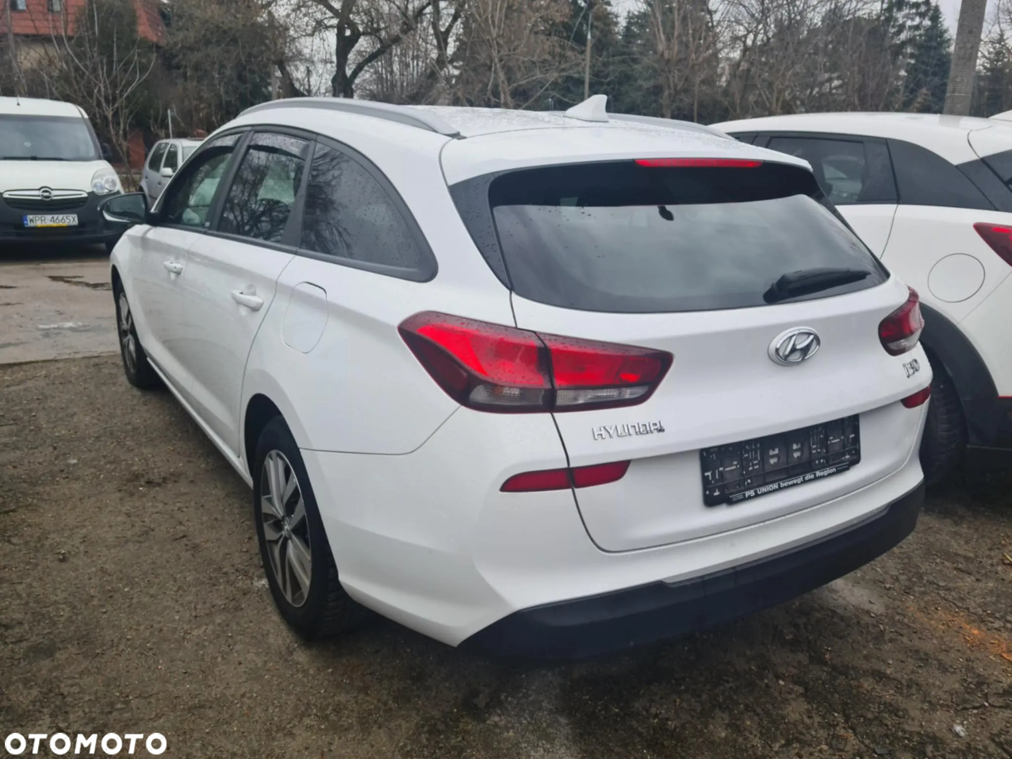 Hyundai i30 1.4 T-GDI Comfort DCT - 4