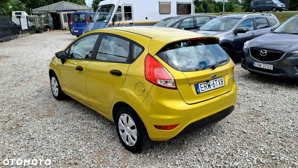 Ford Fiesta 1.25 Ambiente - 12