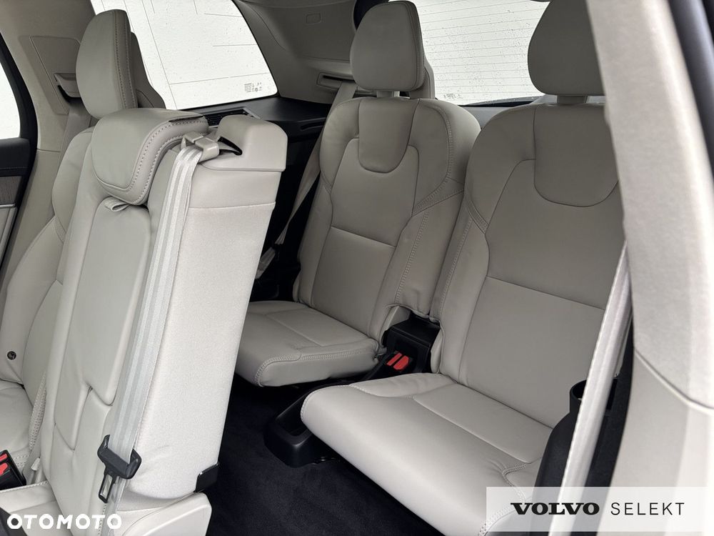 Volvo XC 90 - 27