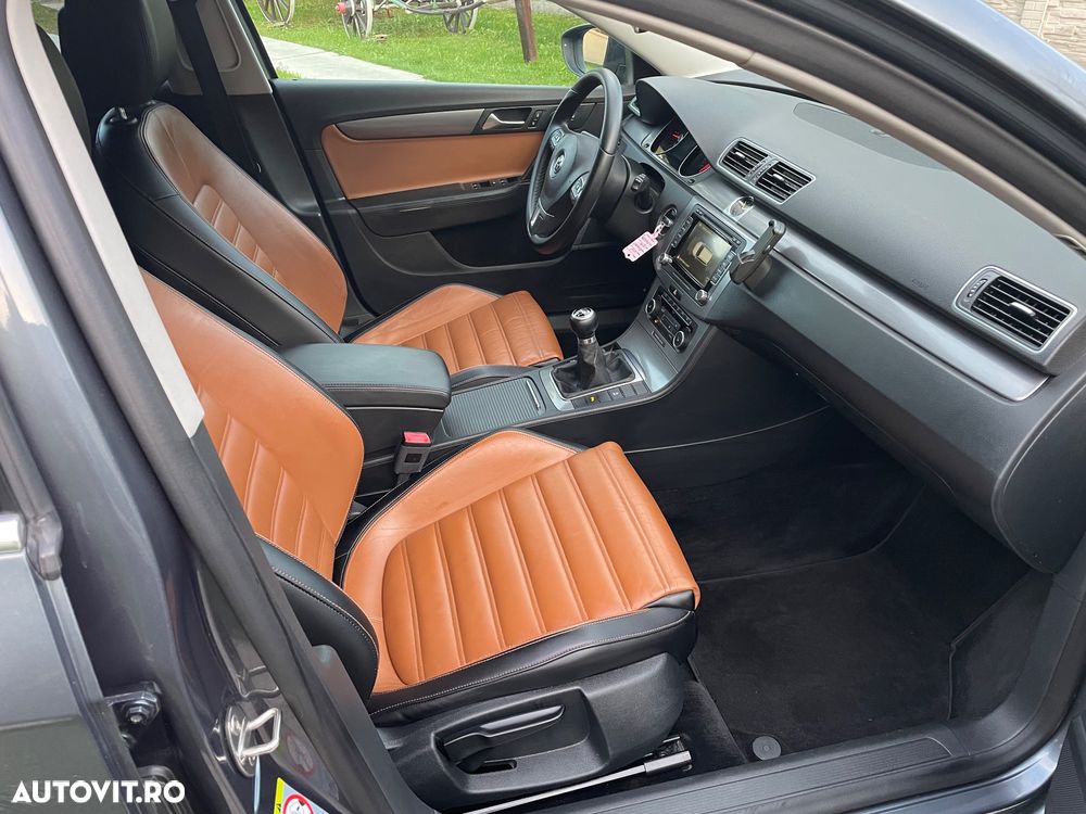 Volkswagen Passat - 18