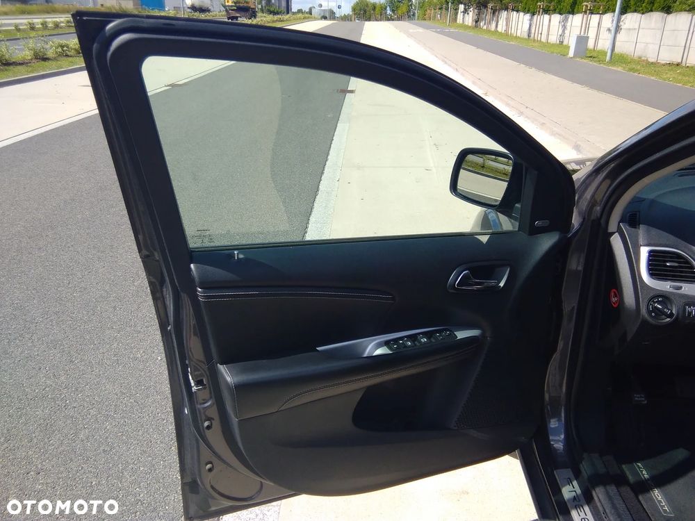 Fiat Freemont 2.0 Multijet 16V DPF Automatik Allrad Lounge - 12