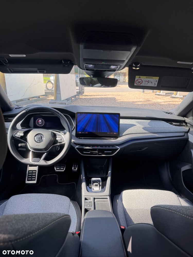 Skoda Octavia 1.5 TSI mHEV Selection DSG - 5