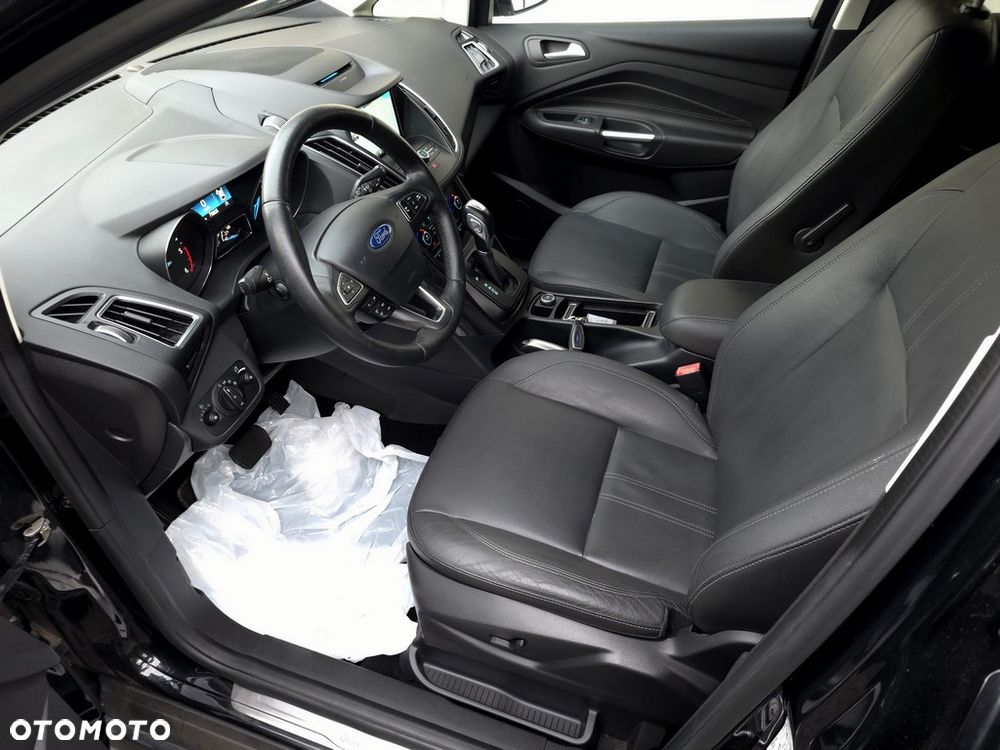 Ford Grand C-MAX - 10