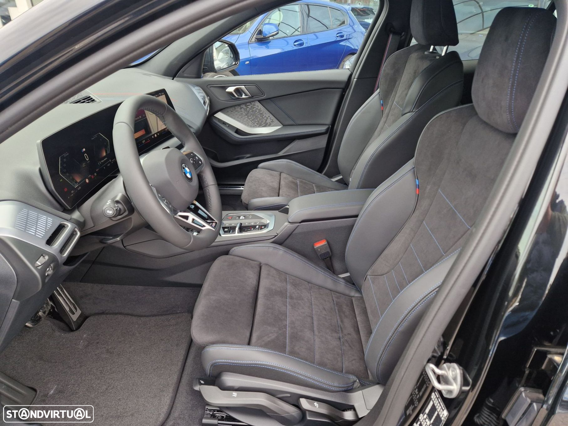 BMW 118 d Pack Desportivo M Pro - 8