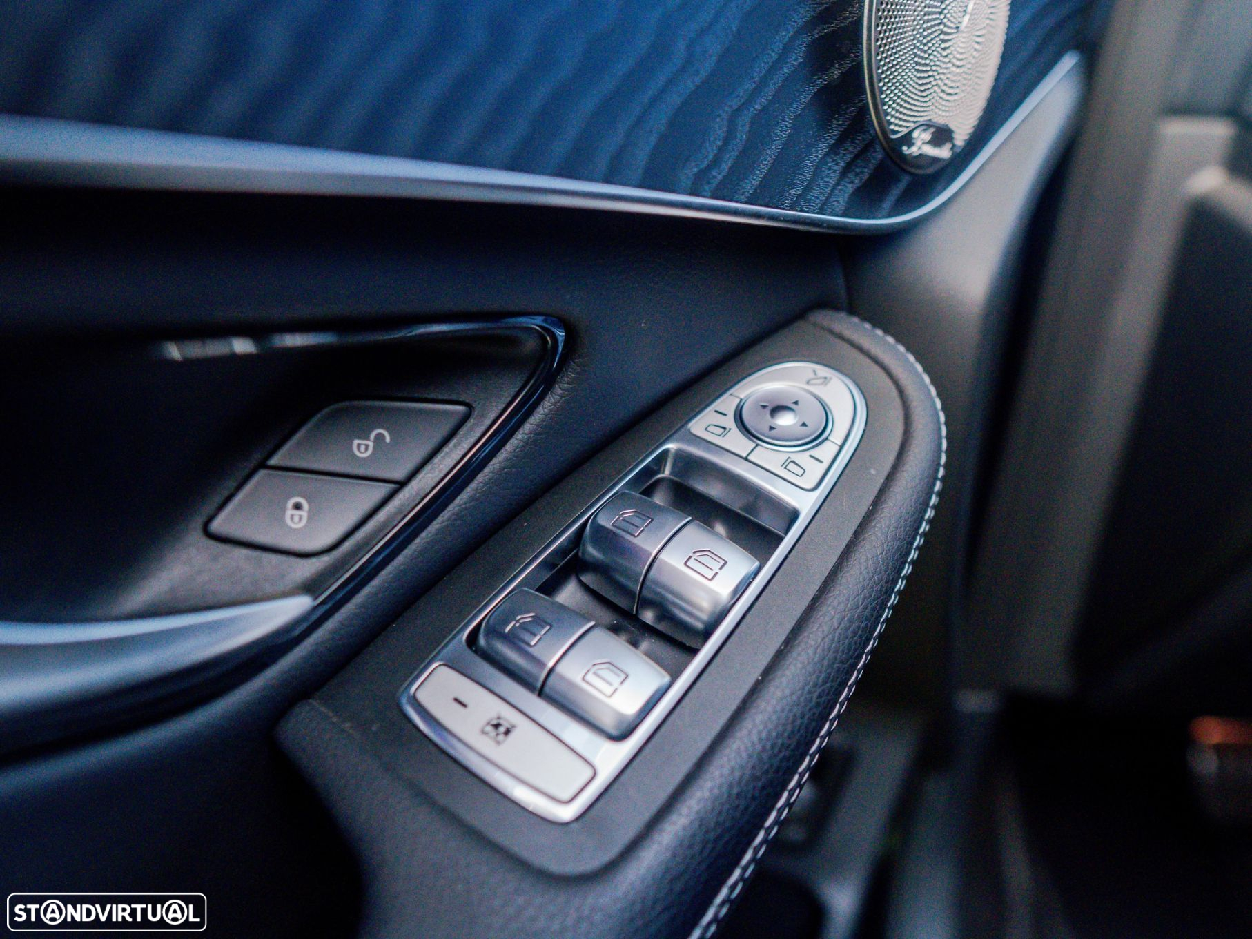 Mercedes-Benz GLC 300 de 4Matic - 21