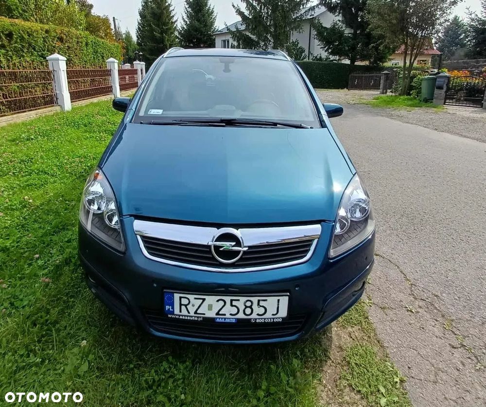 Opel Zafira 1.9 CDTI Sport ActiveSelect - 1