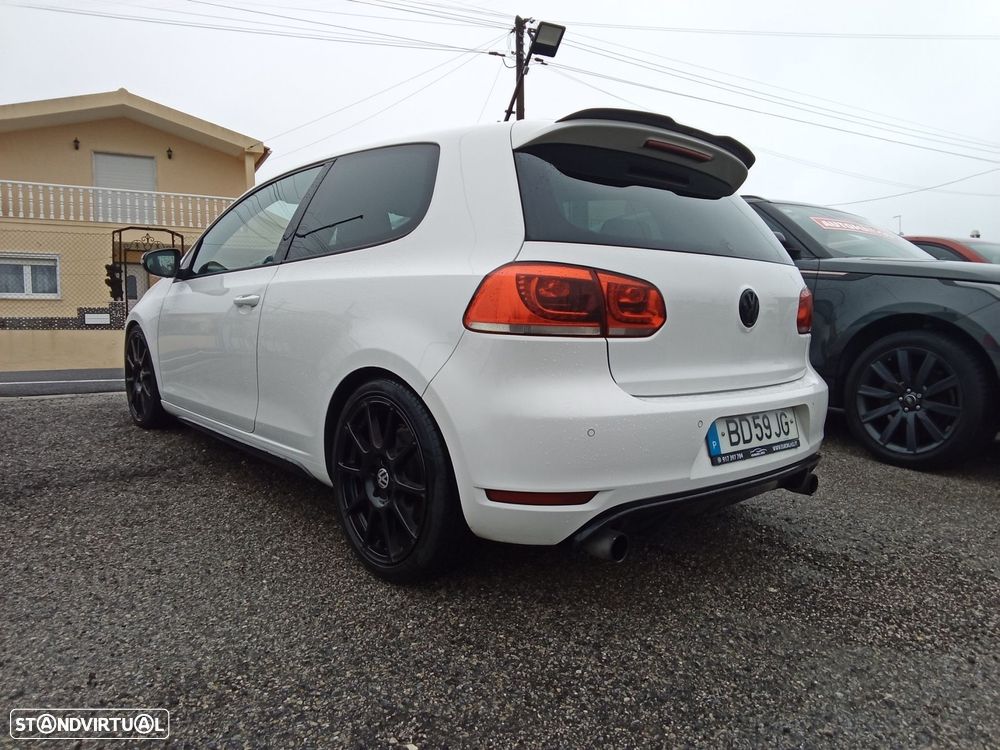 VW Golf 2.0 GTI - 10