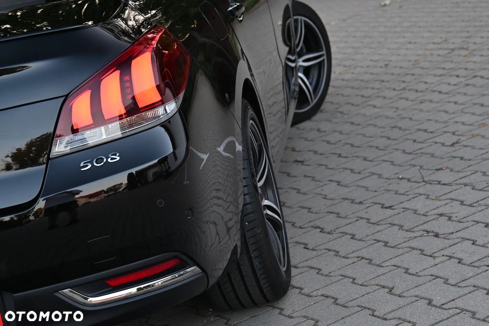 Peugeot 508 BlueHDi 180 EAT6 Stop&Start GT - 24