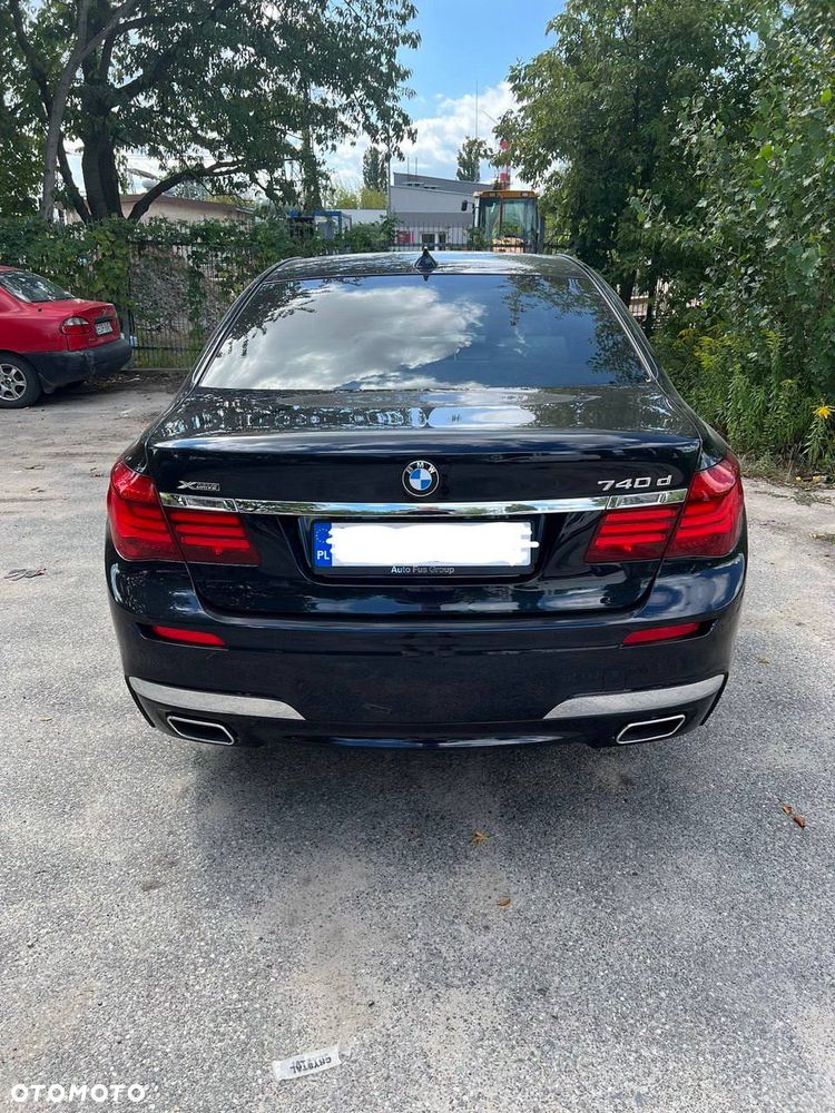 BMW Seria 7 740d xDrive - 6