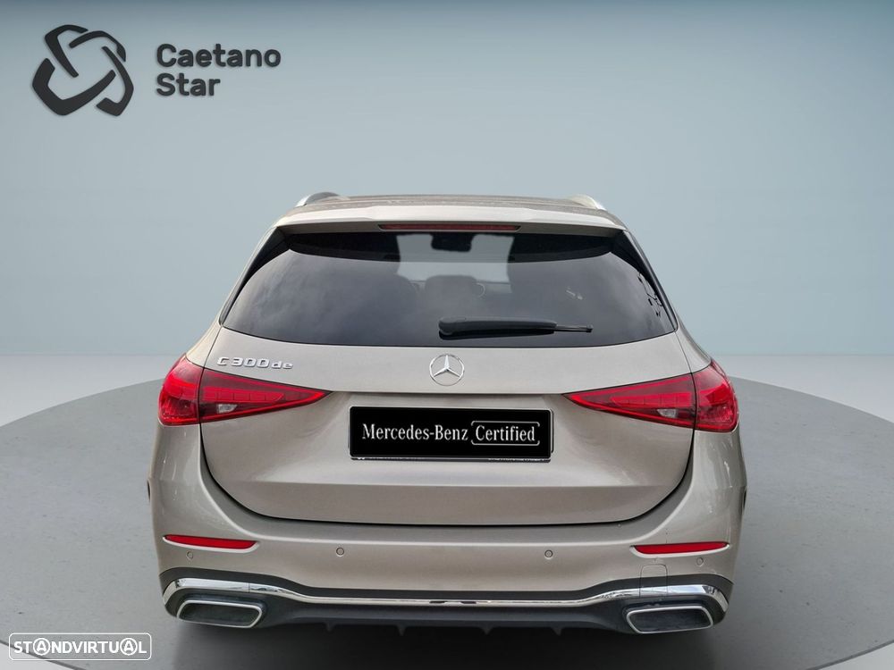 Mercedes-Benz C 300 de AMG Line — fotografia 7