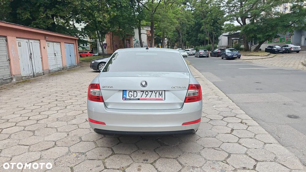 Skoda Octavia 2.0 TDI Edition - 6