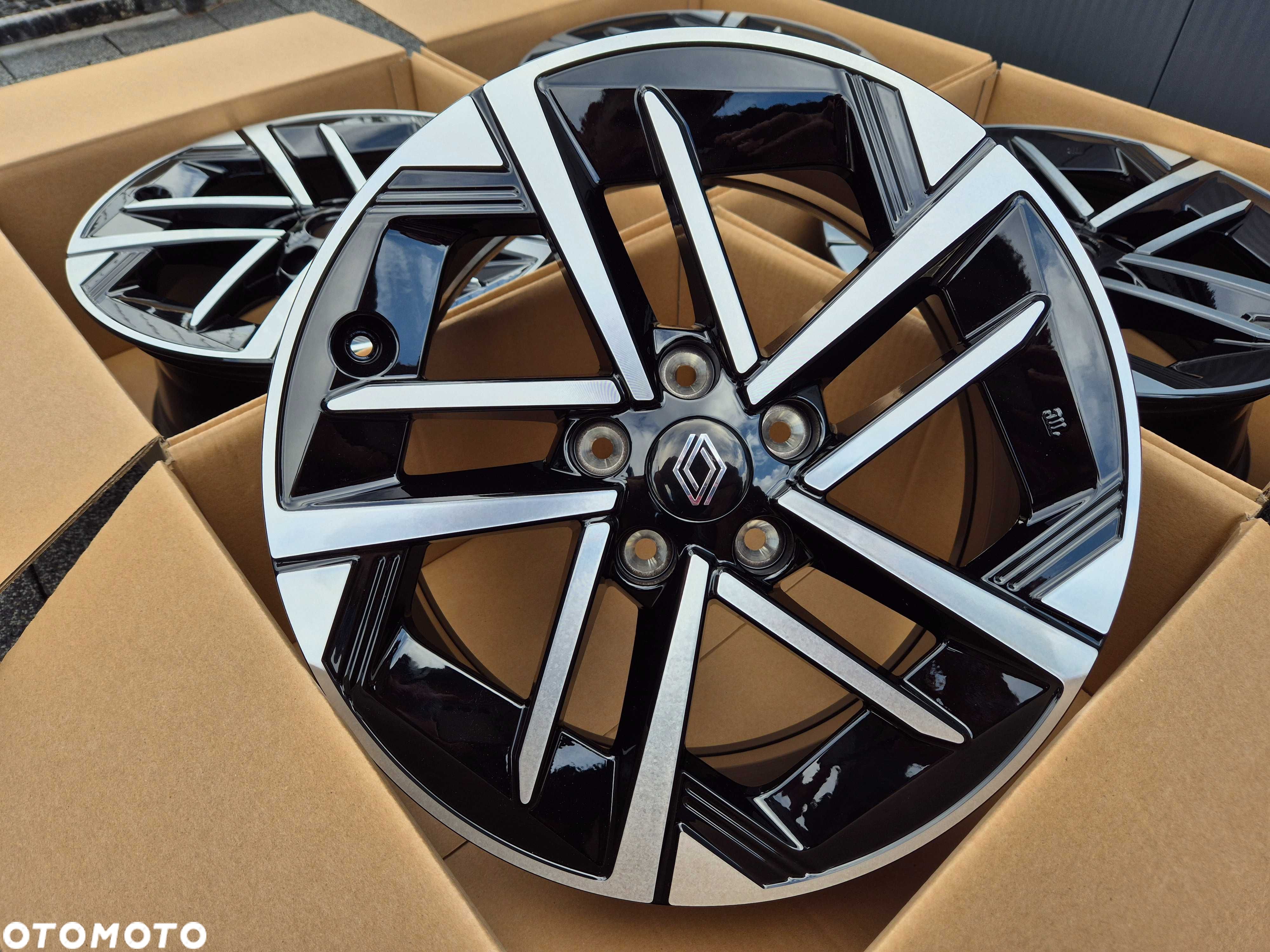 Felgi 17 do RENAULT Captur Austral Arkana Symbioz Megane Talisman - 1