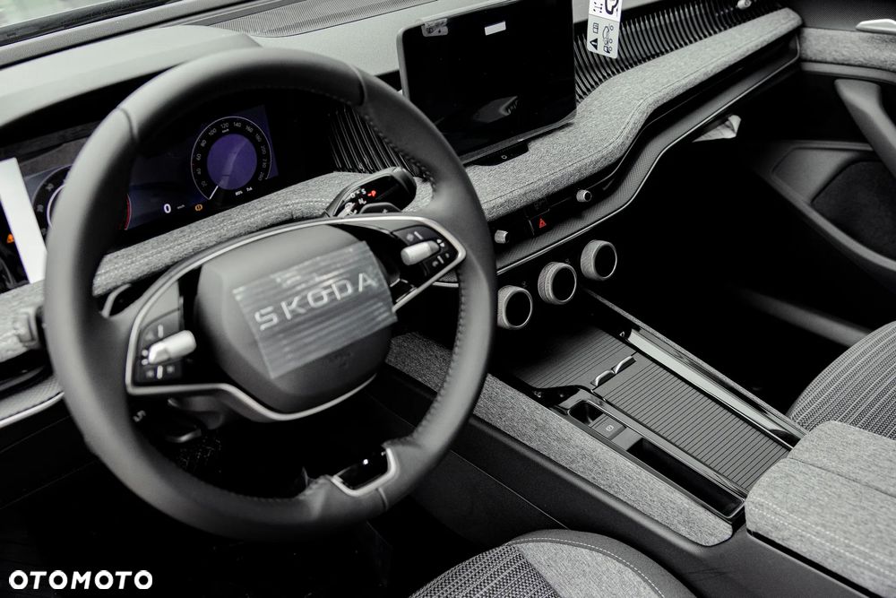 Skoda Superb 2.0 TDI SCR Selection DSG - 10