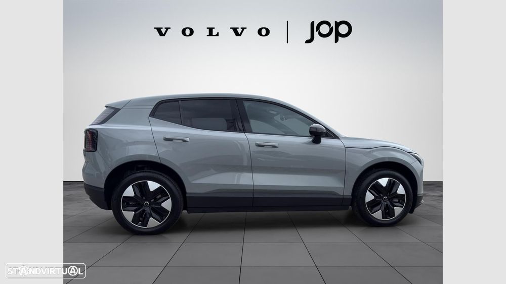 Volvo EX30 51 kWh Single Motor Core - 6