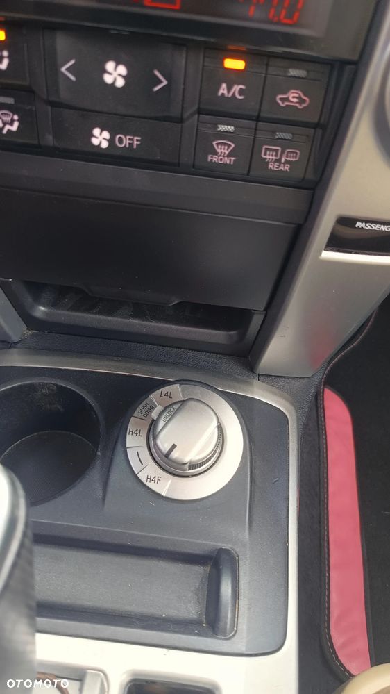 Toyota 4-Runner - 28