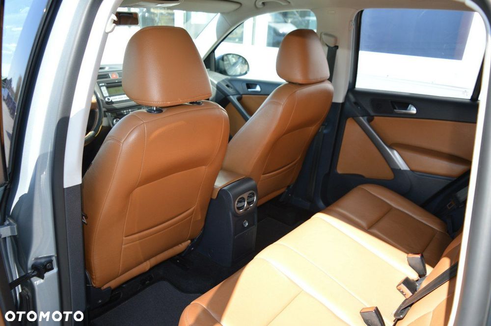 Volkswagen Tiguan - 27