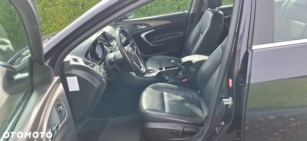 Opel Insignia - 14