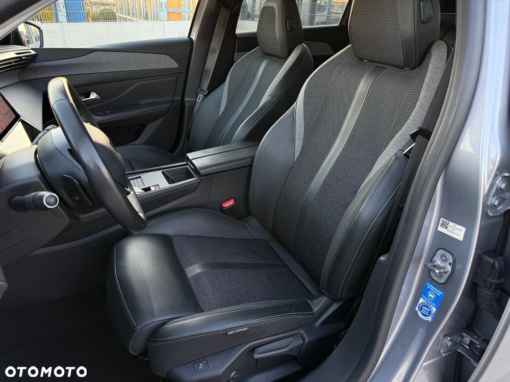 Peugeot 308 1.5 BlueHDi Allure S&S EAT8 - 26