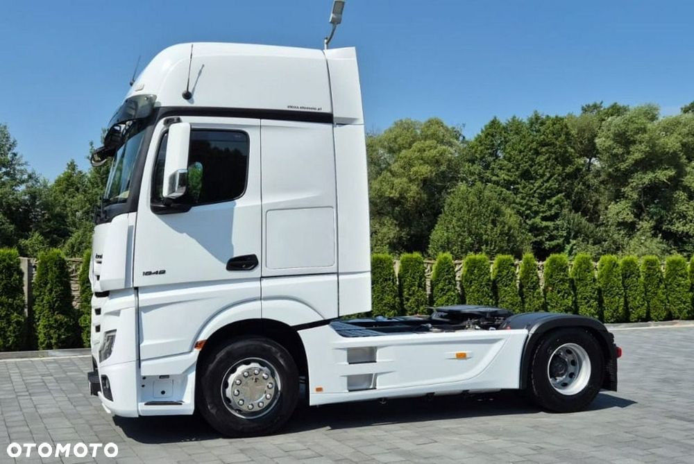 Mercedes-Benz Actros L 18.48 Giga Space Piękny Standard - 17