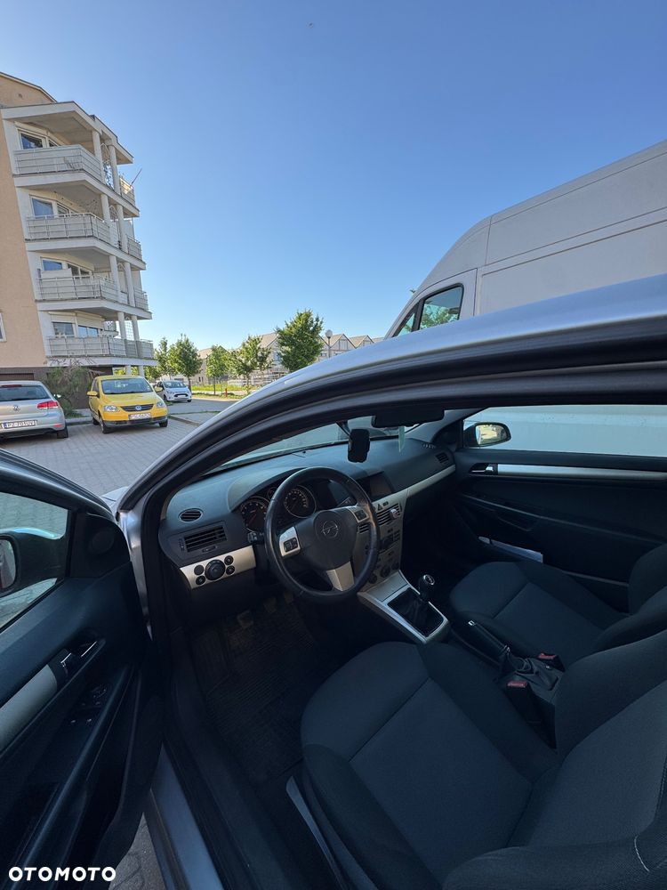 Opel Astra - 14