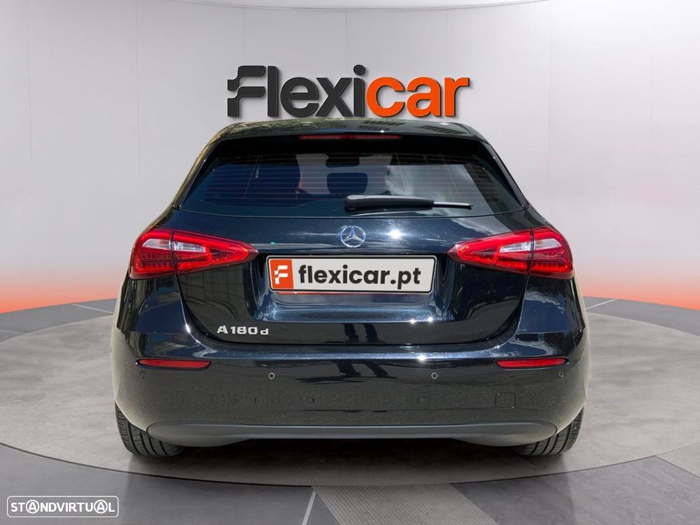 Mercedes-Benz A 180 d Style Aut. — fotografia 6