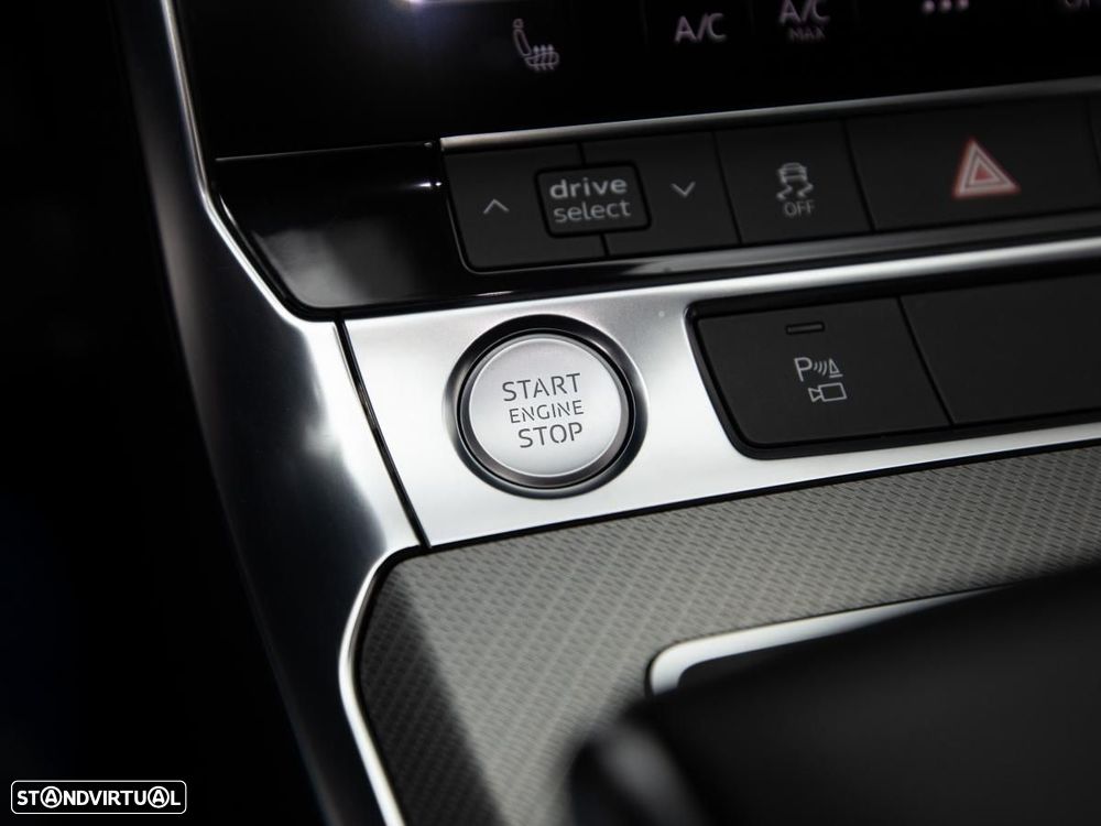 Audi A6 Avant 40 TDI S tronic - 18