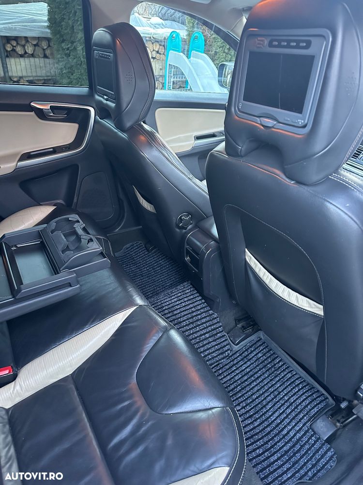 Volvo XC 60 D5 AWD A6 Basic - 5