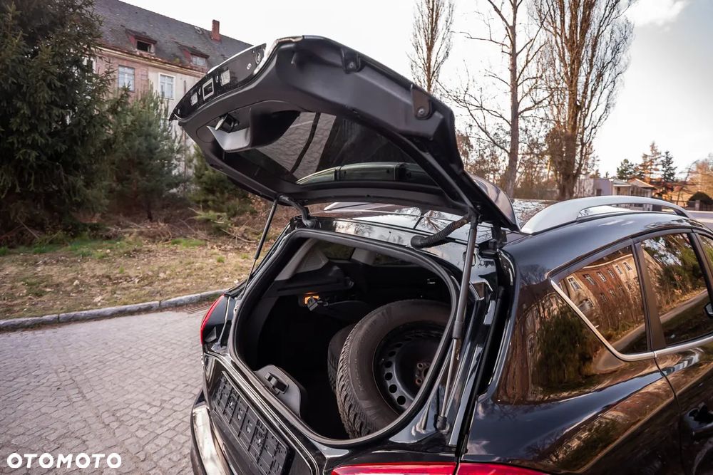 Ford Kuga 2.0 TDCi 4x4 Titanium - 18