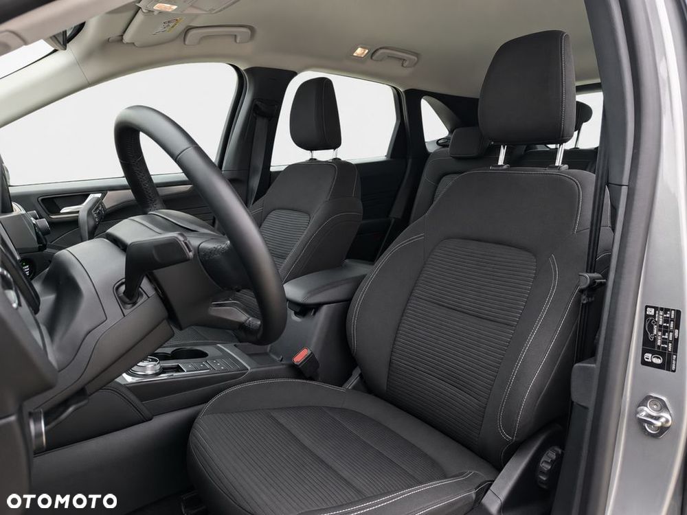 Ford Kuga 2.5 FHEV FWD Titanium eCVT - 30