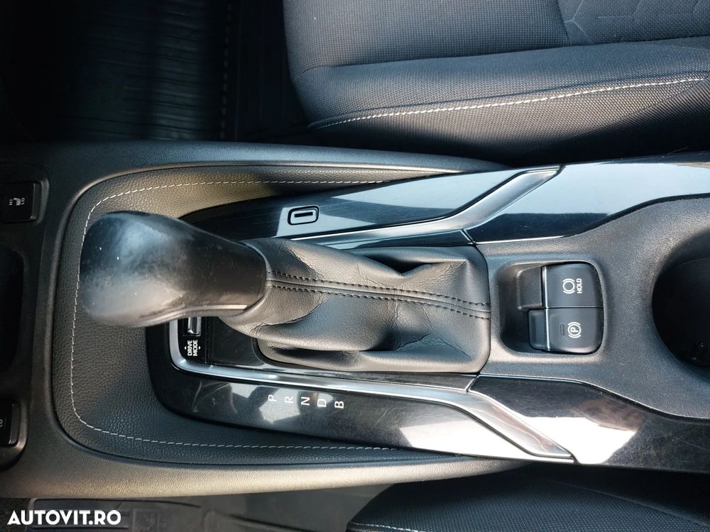 Toyota Corolla 1.8 HSD Exclusive interior Negru - 13