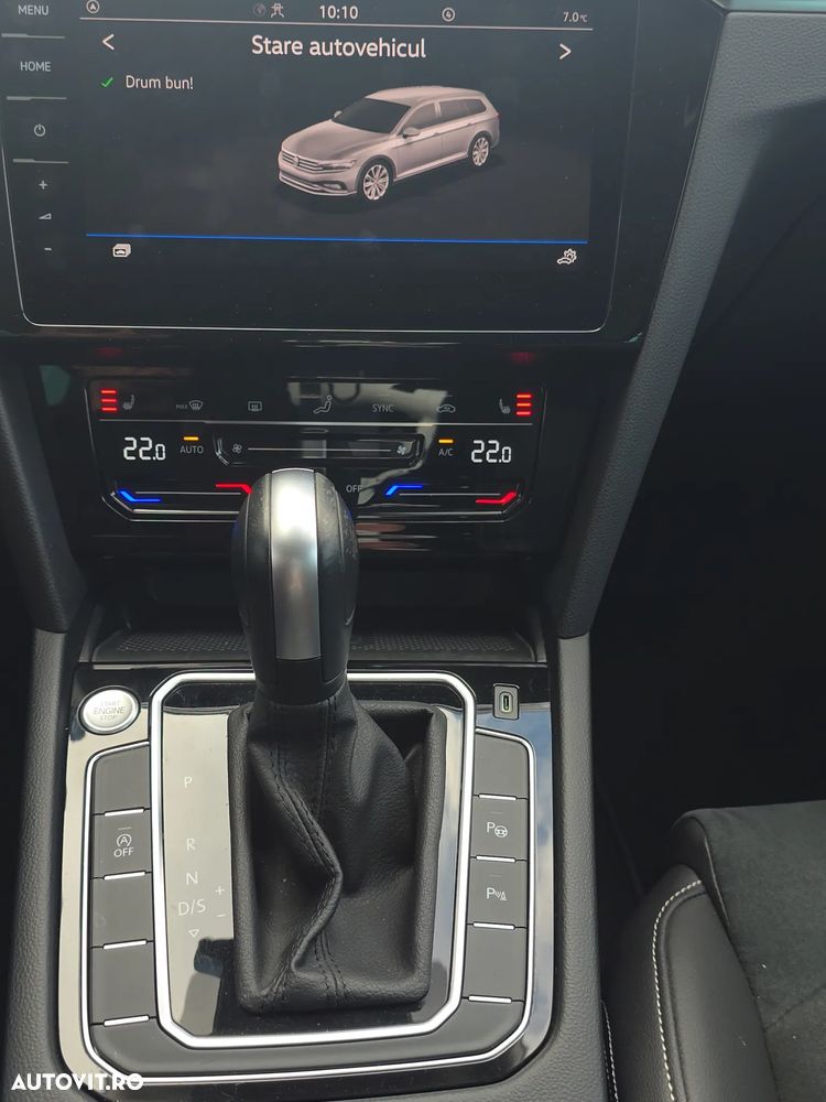 Volkswagen Passat 2.0 TDI SCR DSG 4Motion Elegance - 34