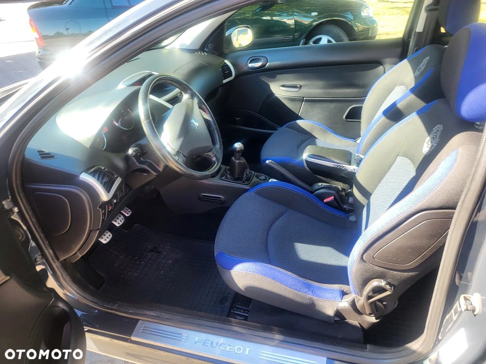 Peugeot 206 60 Filou - 7