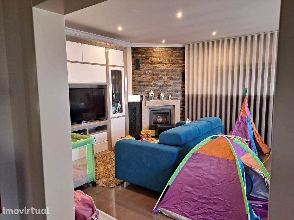 Moradia T3 Térrea 3 frentes P/ habitar - Duas Igrejas (Paredes) - C/ p - Grande imagem: 5/36