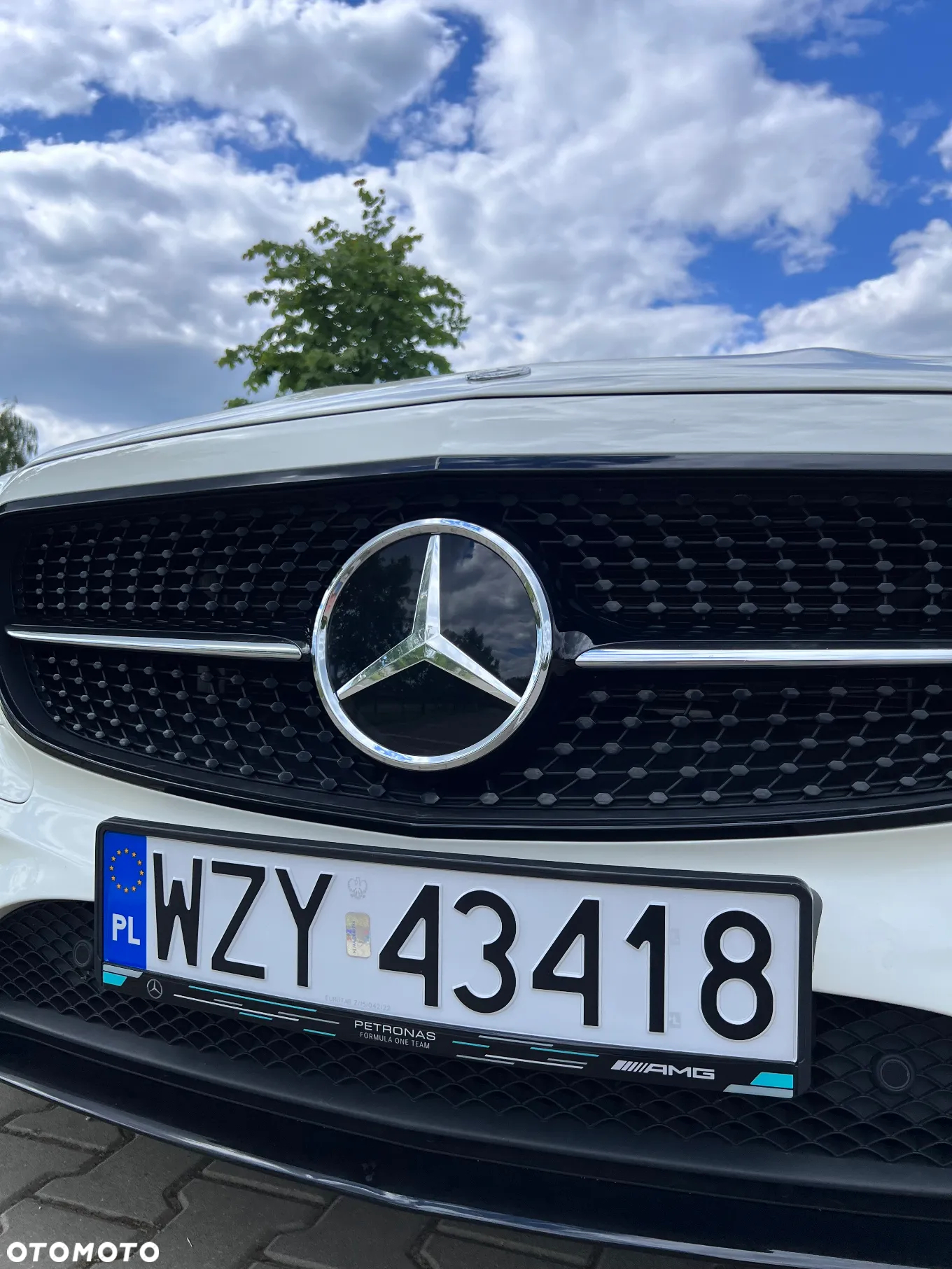 Mercedes-Benz Klasa E 400 4Matic Coupe 9G-TRONIC AMG Line - 29