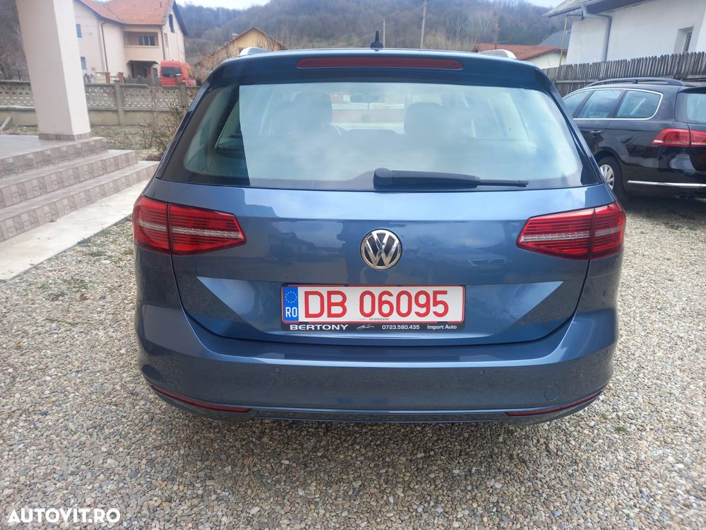 Volkswagen Passat 2.0 TDI (BlueMotion Technology) Comfortline - 18