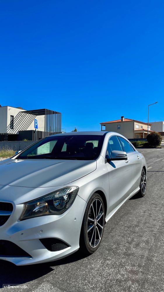 Mercedes-Benz CLA 180 d Urban - 4