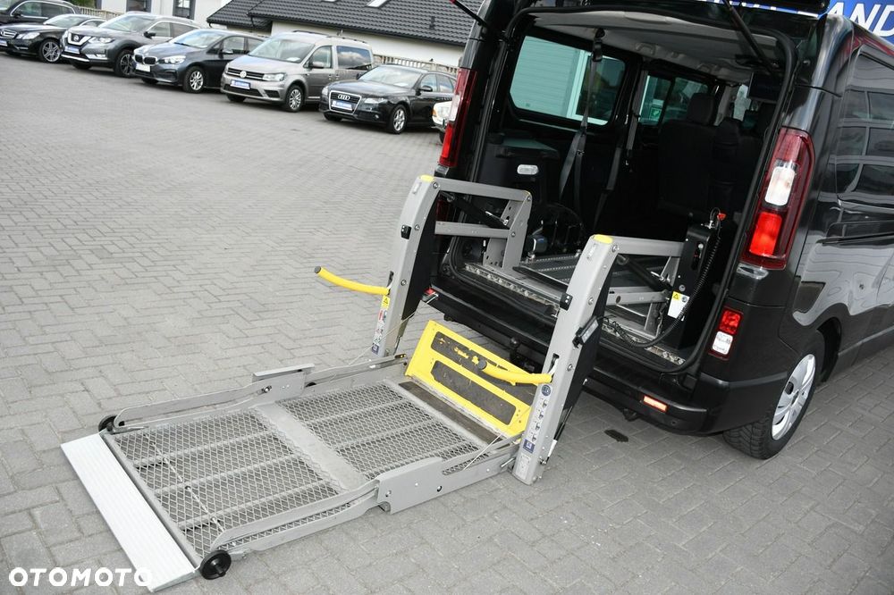 Renault Trafic - 2