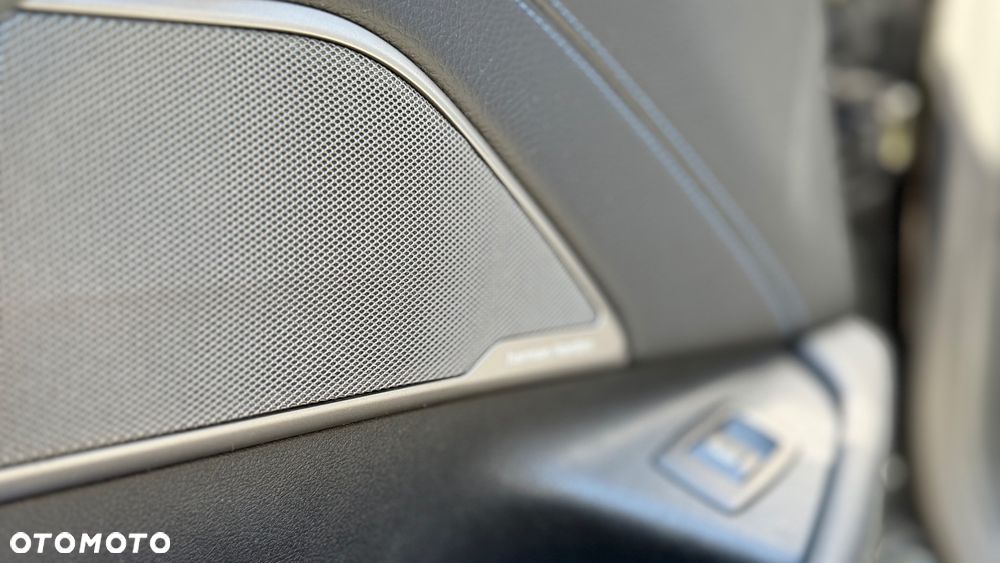 BMW Seria 5 530d Touring M Sport Edition - 3
