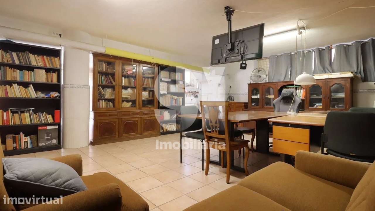 T3 Ermesinde com Garagem, Elevador e Lareira - Grande imagem: 3/21
