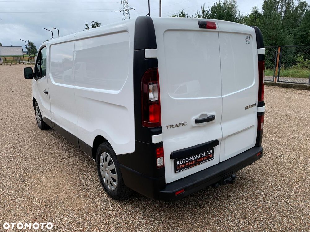 Renault Trafic - 8