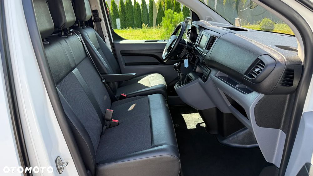 Opel VIVARO - 16