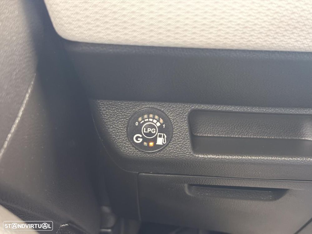 Renault Clio 1.0 TCe Evolution Bi-Fuel - 12