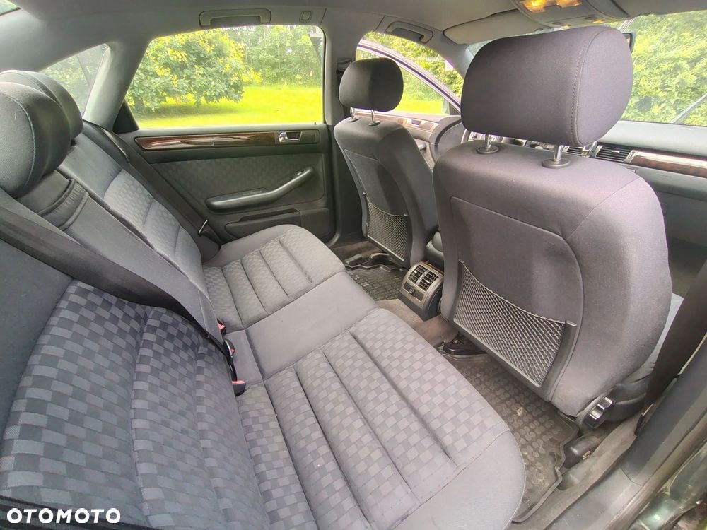Audi A6 Limousine 2.4 - 5
