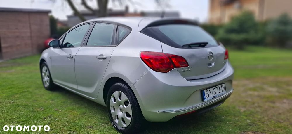 Opel Astra 1.7 CDTI ecoFLEX - 9