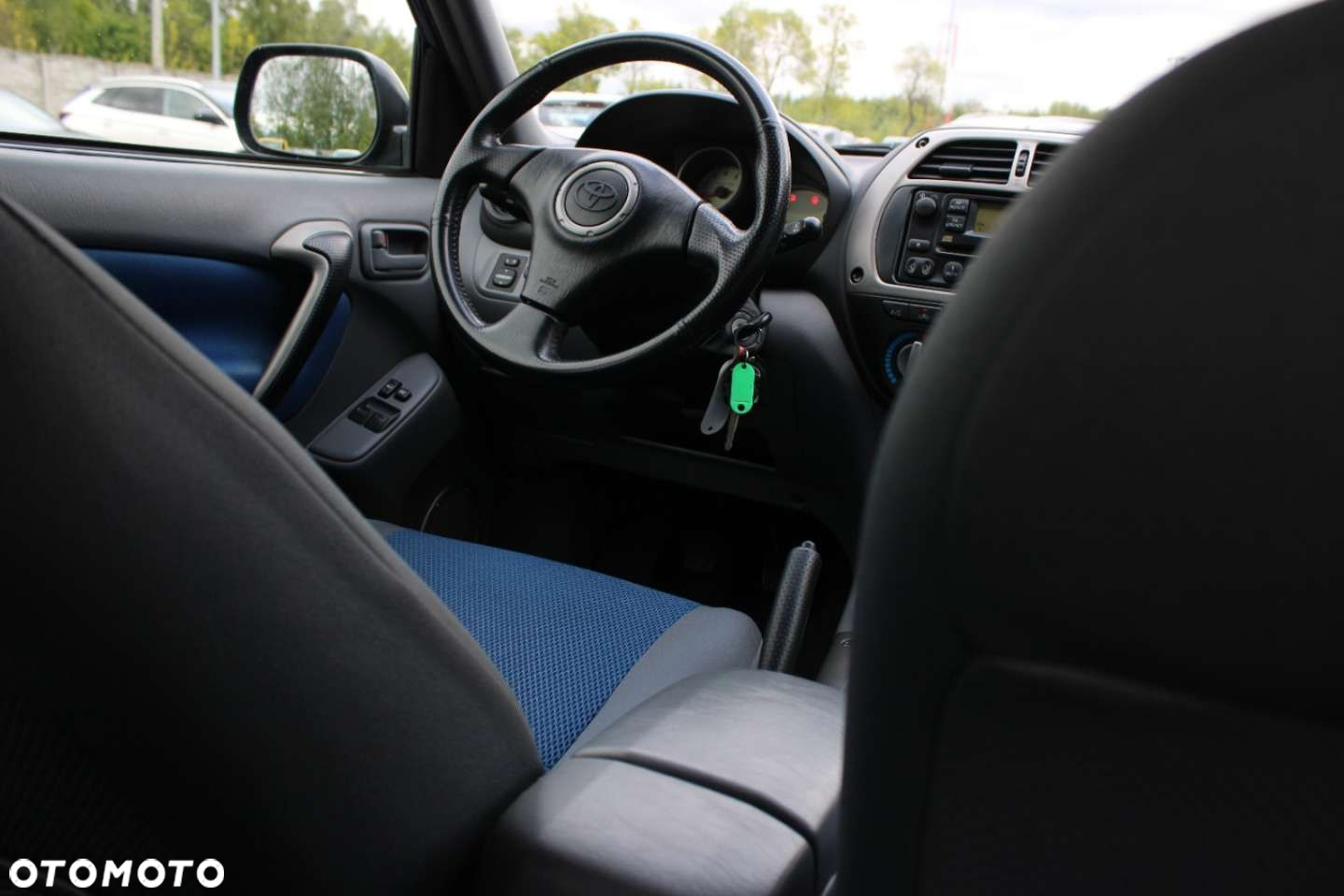 Toyota RAV4 - 31