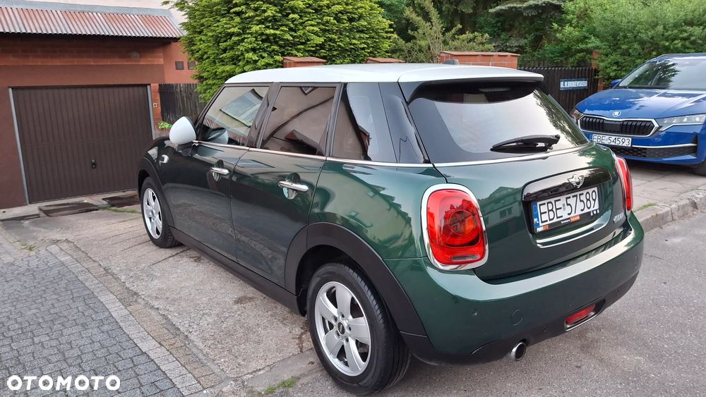 MINI Cooper Standard - 3