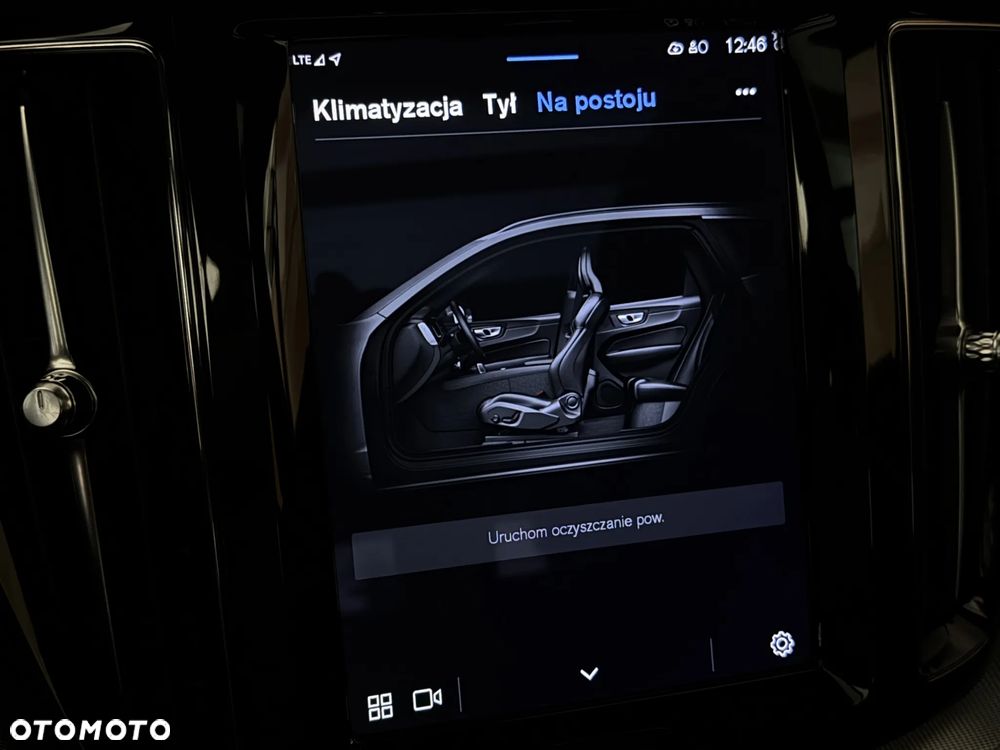 Volvo XC 60 B4 D Ultimate Dark - 34